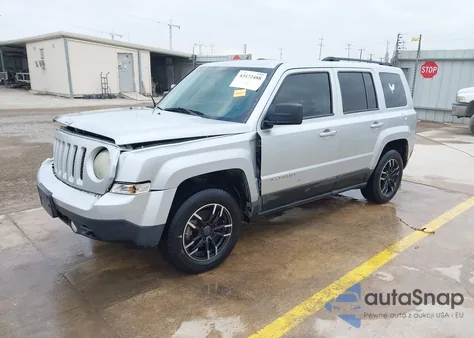 2012 Jeep Patriot Sport z USA, uszkodzony, nr VIN 1C4NJPBA6CD724497